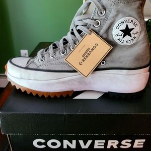 Converse Run Star Hike
